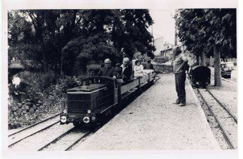 Photo RMF Novembre 1973 Touton aux commandes du locotracteur